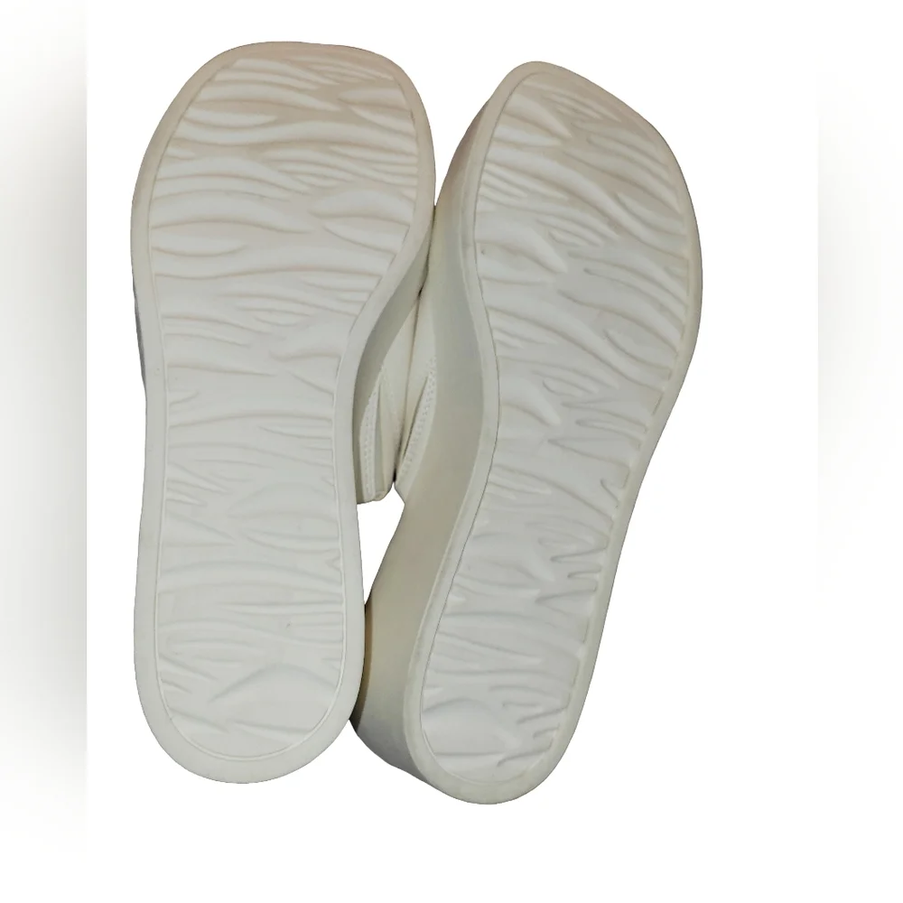 Franco Sarto Cessa White Leather Platform Toe Loop Slide Sandals Size 9.5